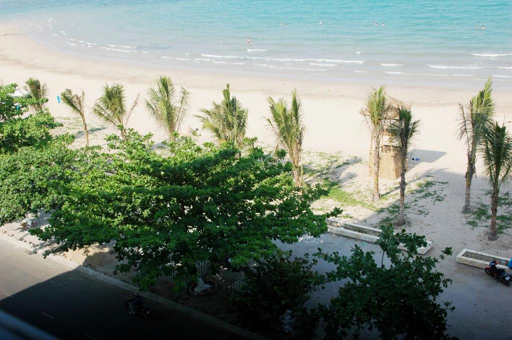 Minh Nhat Hotel Nha Trang Exteriör bild